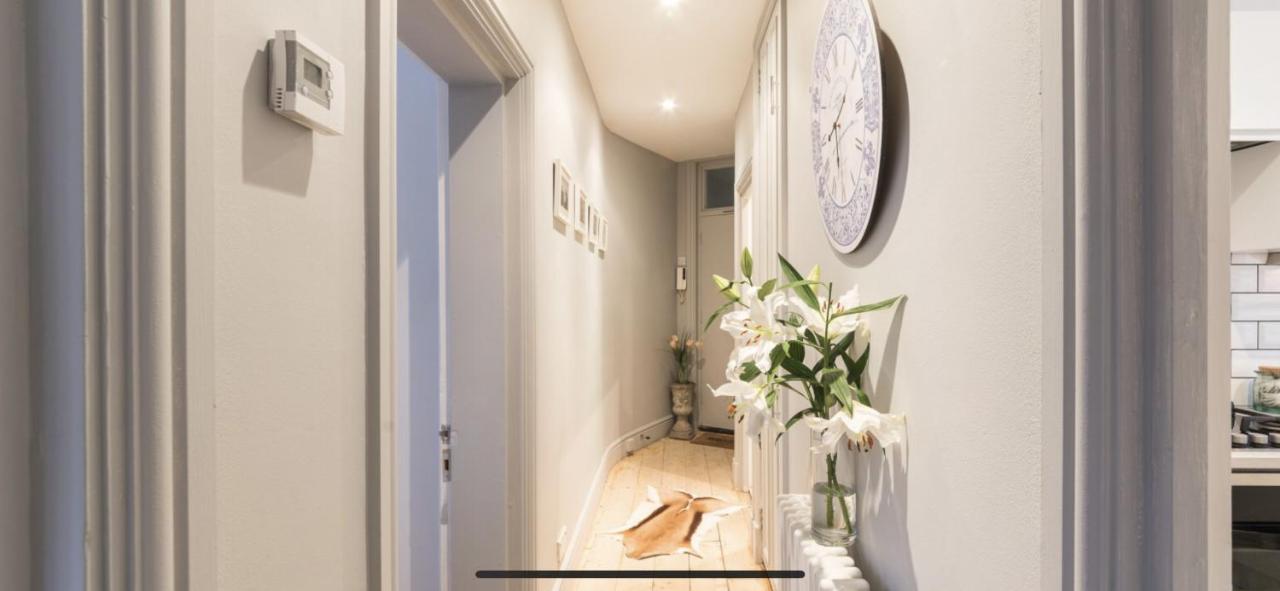 Shad Thames Pied-A-Terre Exquisite Historic Warehouse Air Conditioning Private Parking Garden & Balcony Next To Shard With Views Apartamento Londres