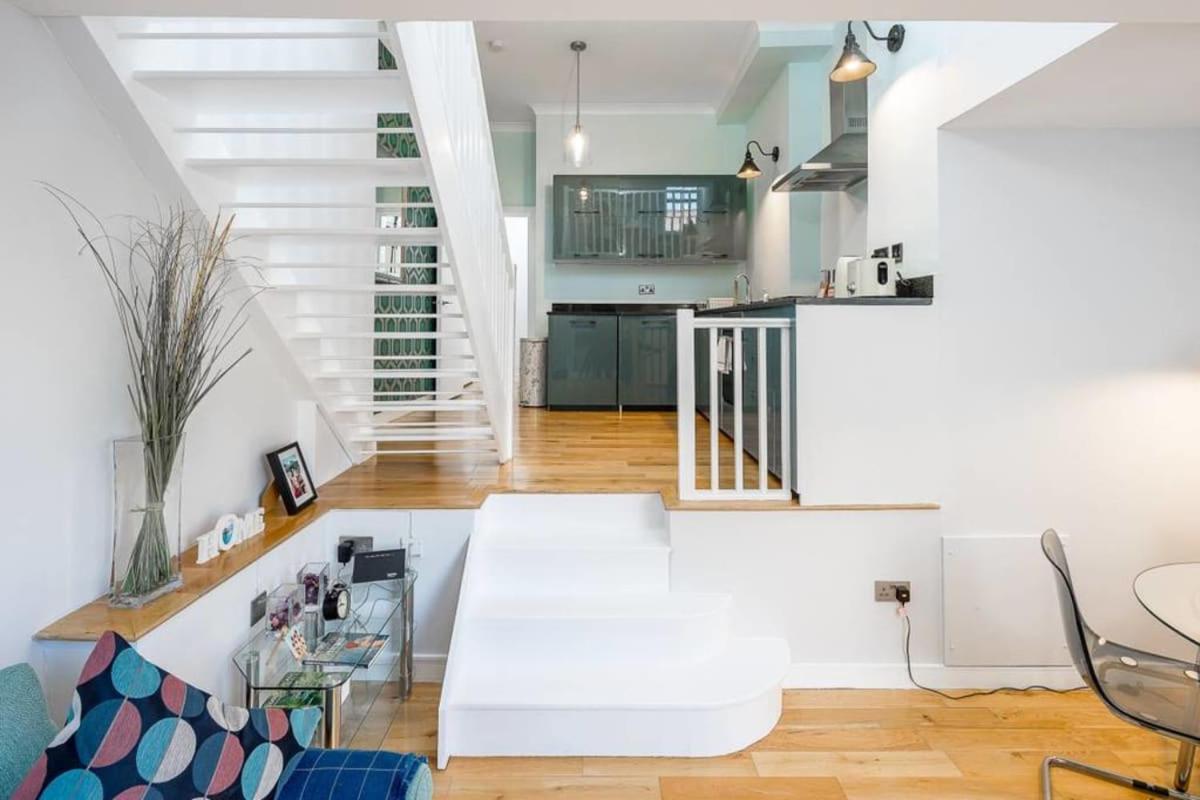 Spacious Duplex Near West Hampstead 4 Minutes To Tube Londres