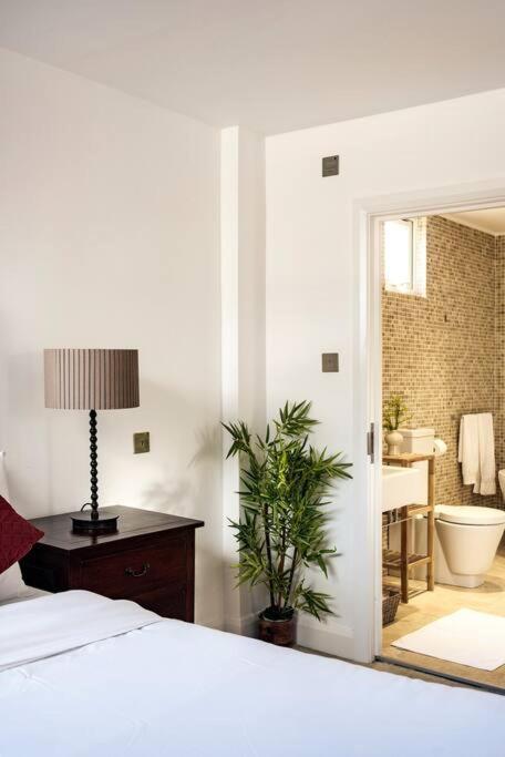 Penthouse Loft With Roof Terrace Not For Events Or Parties Apartamento