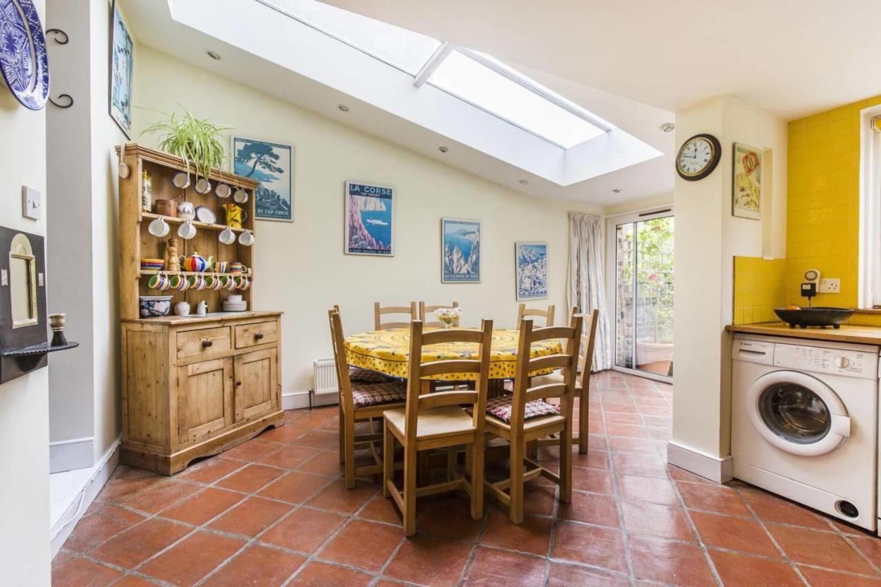 Appartement Guestready - Gorgeous Victorian Wgarden Up To 6 Guests!