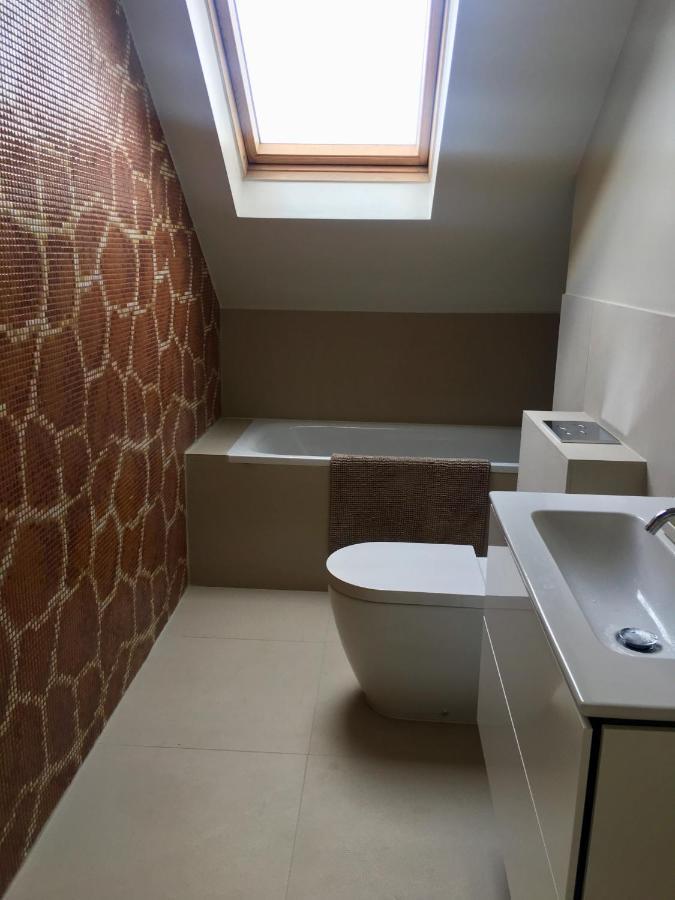 Stunning 5 Bed House With Private Garden Londen