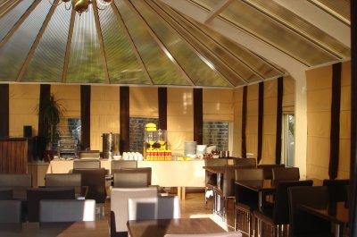 Corner House 3*