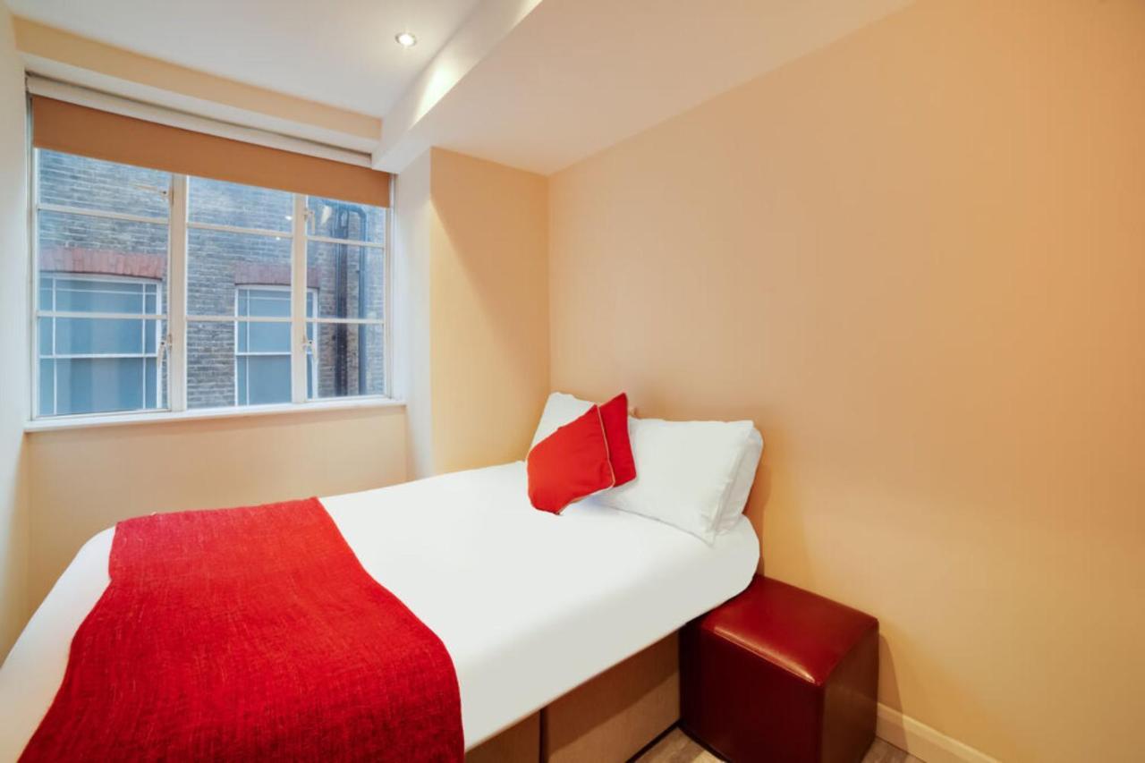 Hotel Cosy In With Jacuzzi Londres