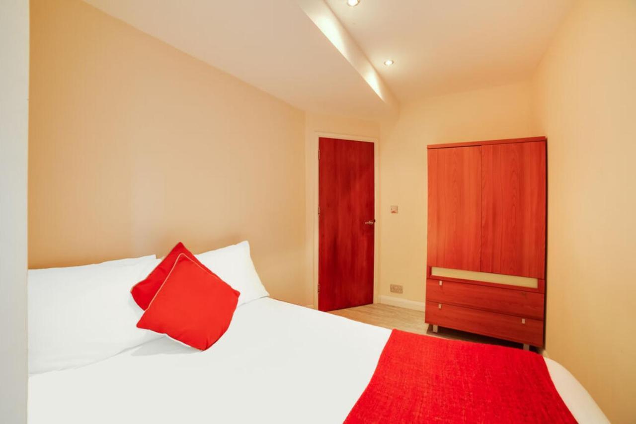 Cosy In With Jacuzzi Hotel Londres