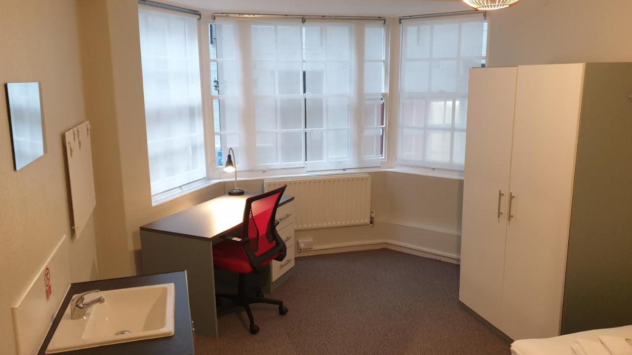 Modern And Studio, Westminster - Sk Gasthuis *