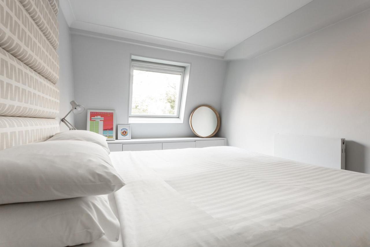 Talbot Road Vi By Onefinestay