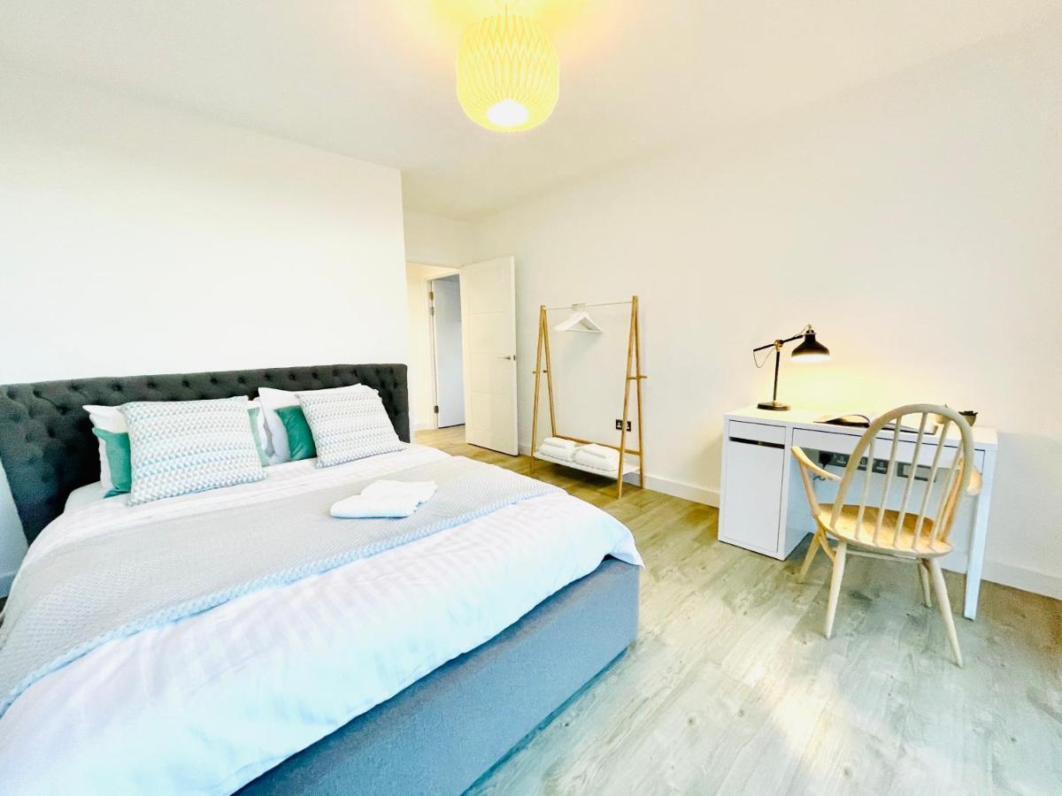 Apartment Panoramic Park And Penthouses Retreat London
