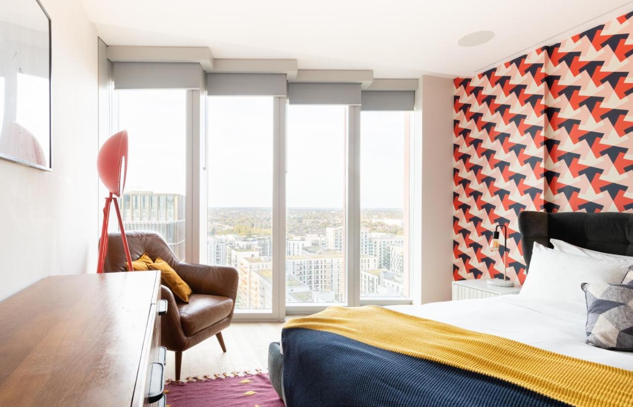 The Stratford Escape - Modern & Bright 2bdr Loft With Amazing Views * Londres