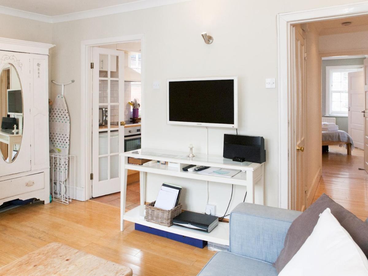 Pass The Keys Roof Terrace Flat In Trendy & Chic Hampstead Apartamento