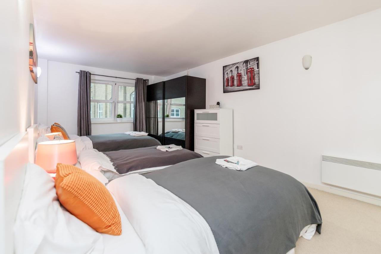 Apartment Larger Groups-london Excel -o2-canarywharf