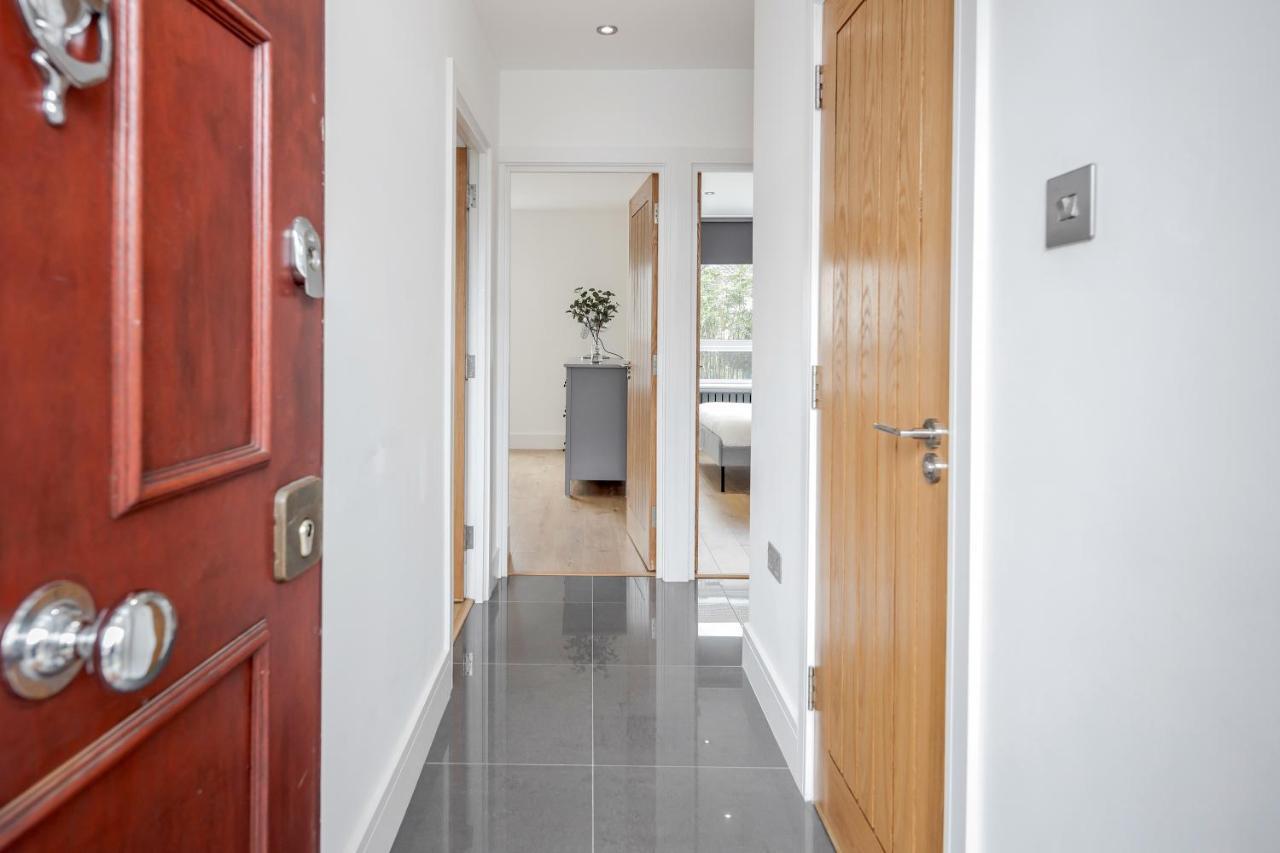 Luxury Chic Near Canary Wharf, Excel, O2 & Stratford * Londres