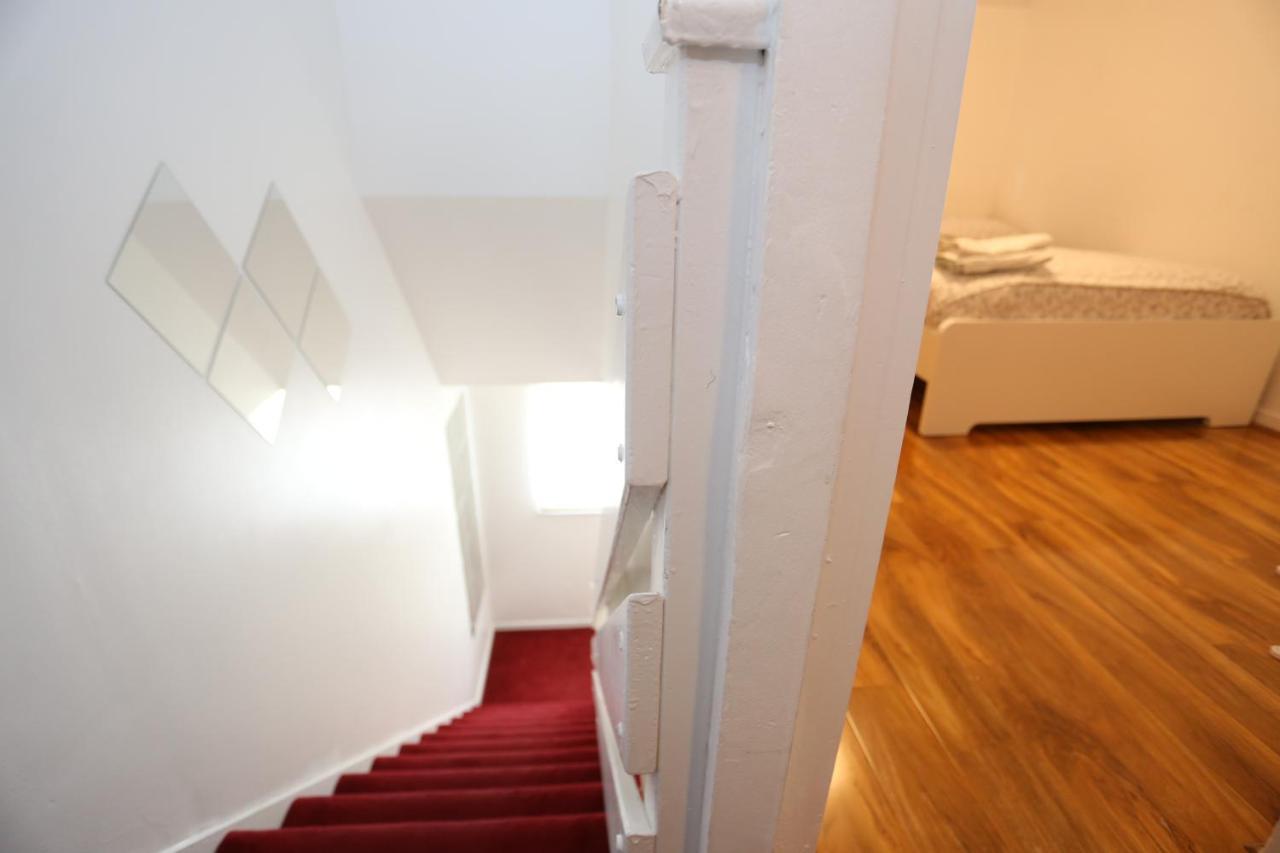 Beautiful 3 Beds House West Thamesmead London Сasa de vacaciones