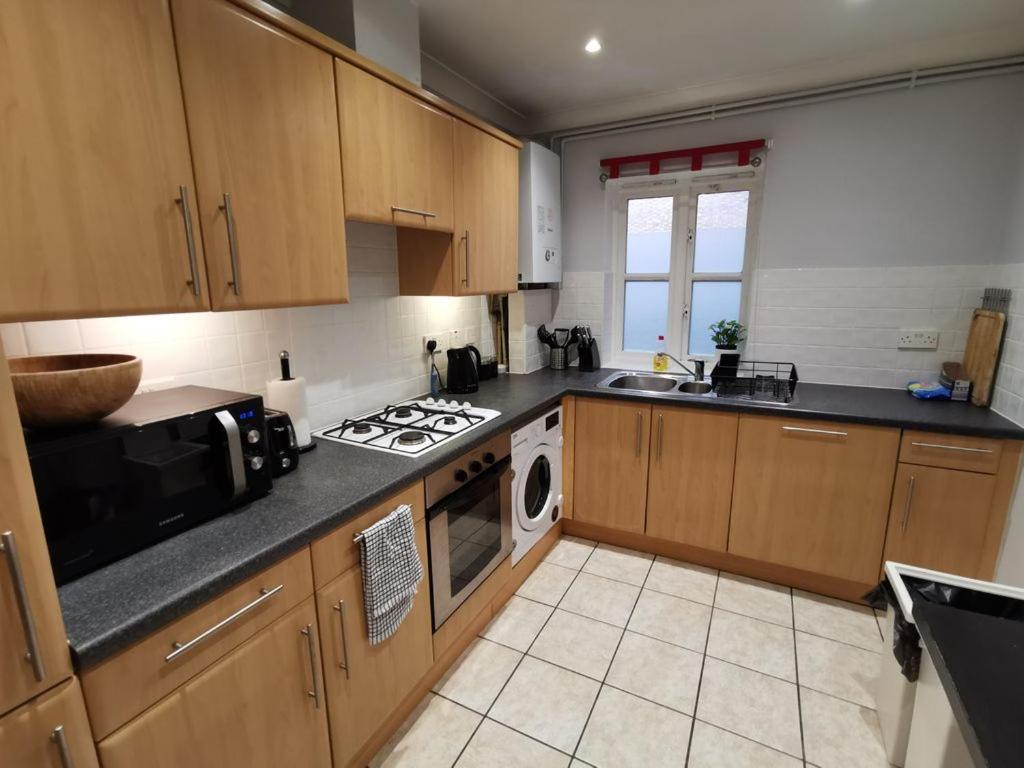 Apartamento Large Modern Gf 1-bed Sleeps 2