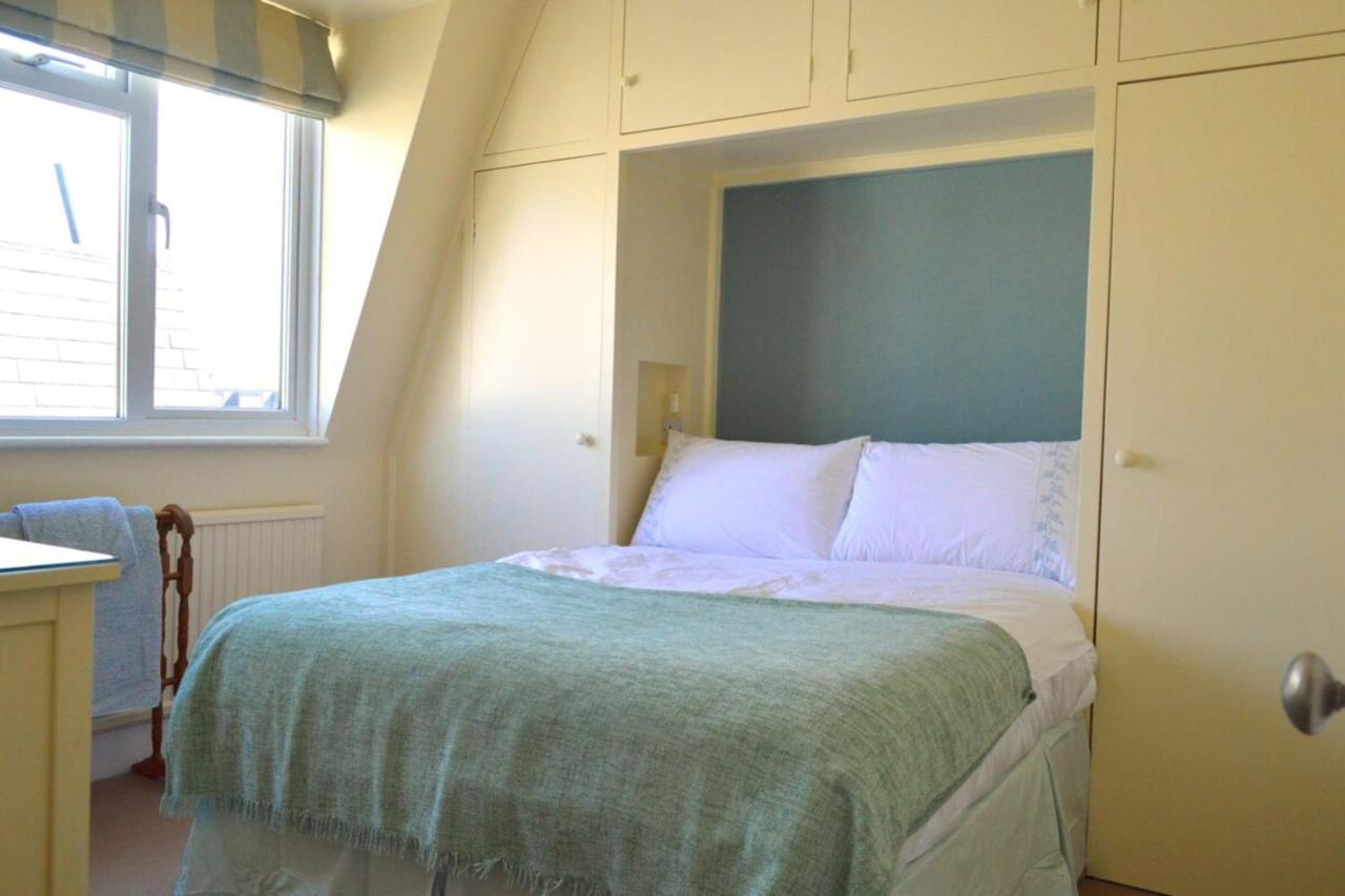 Lovely Floor Flat In Leafy Fulham Apartment