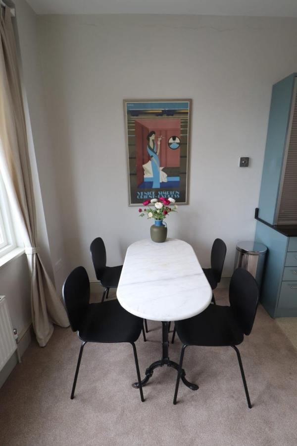 Stylish Light-filled 1 Bedroom Flat In Hammersmith Appartement *