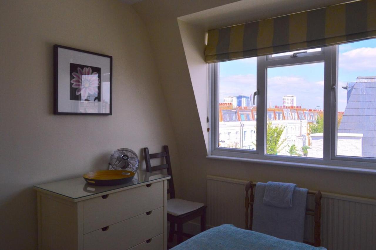 Lovely Floor Flat In Leafy Fulham Apartment London