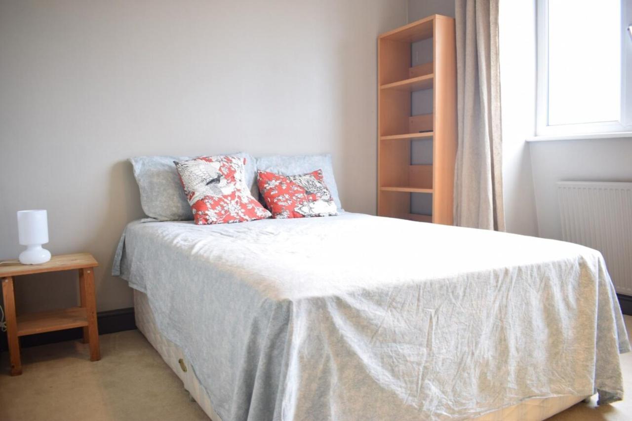 Spacious 2 Bedroom Flat In Beautiful Maida Vale *