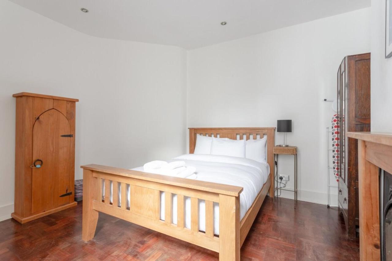Apartamento Modern 2 Bedroom Flat In Londres