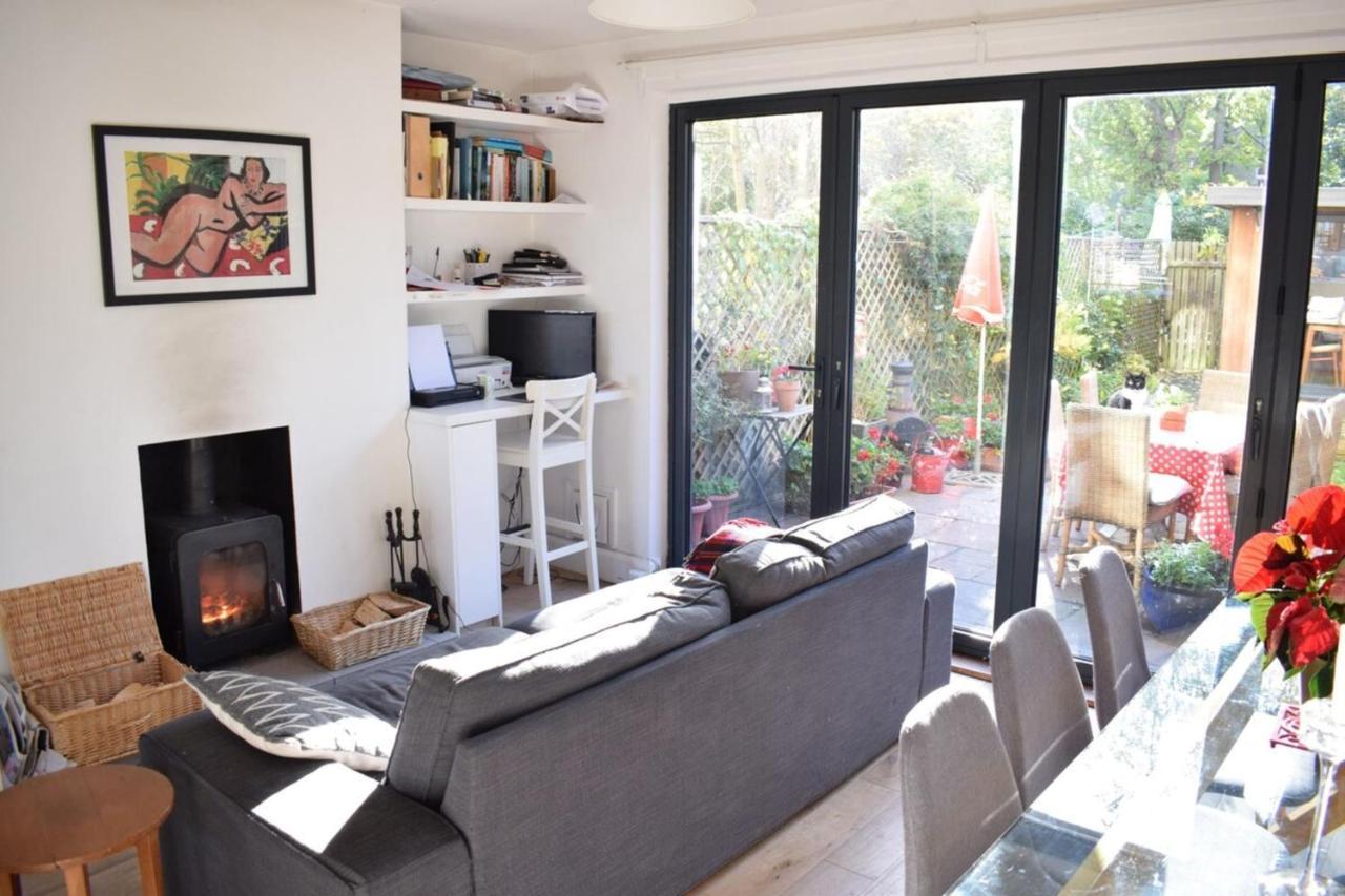 Modern 3 Bedroom In Brixton * Londres
