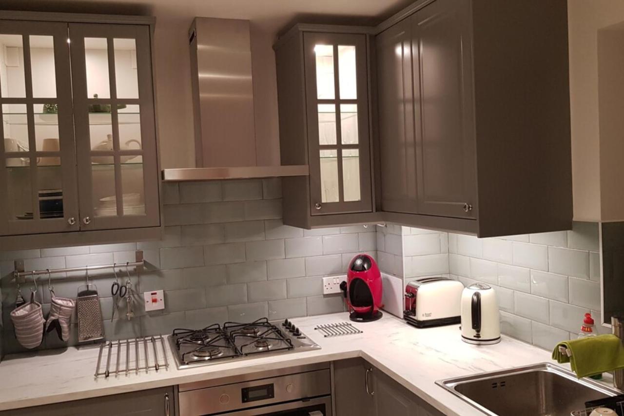 1 Bedroom On The Riverbank Near St Paul's Apartamento