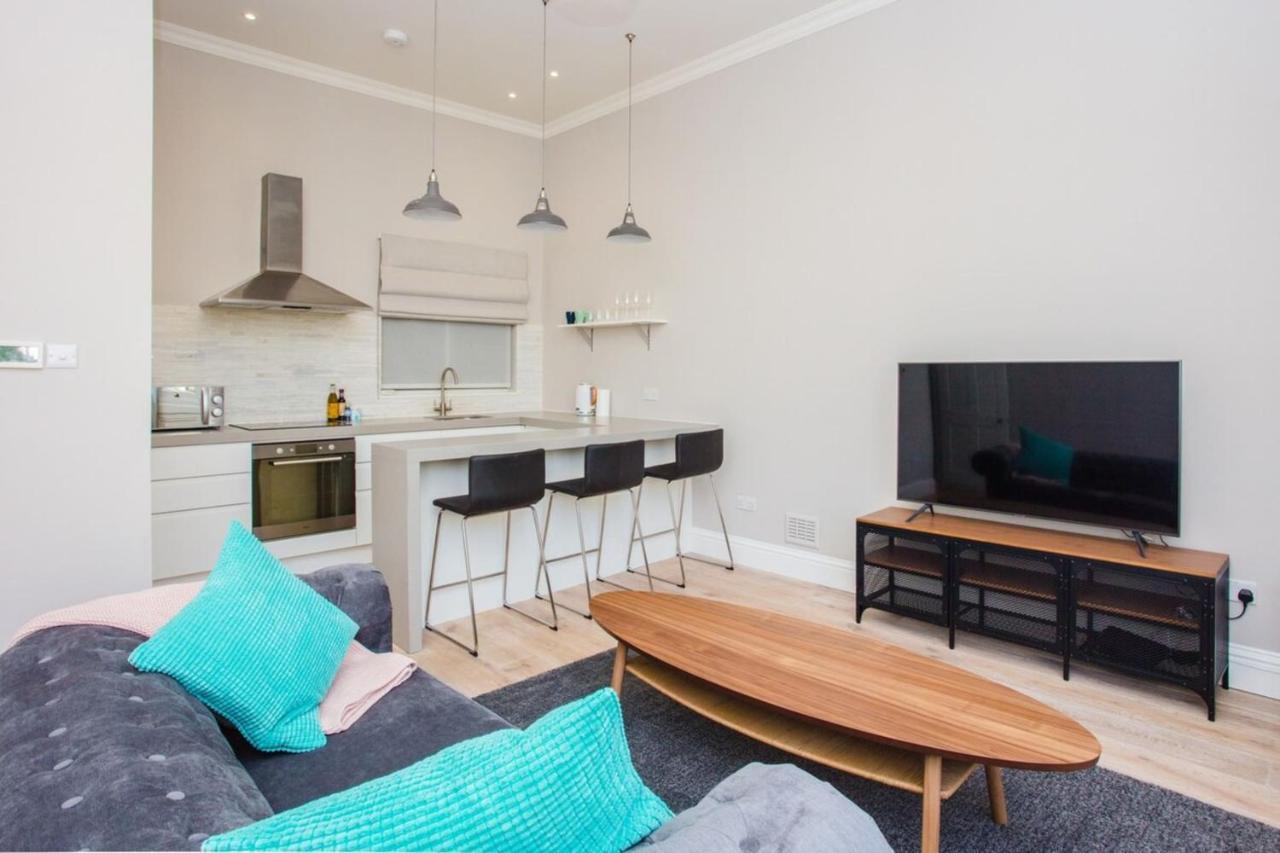 Apartamento Modern & Spacious 1 Bedroom In *