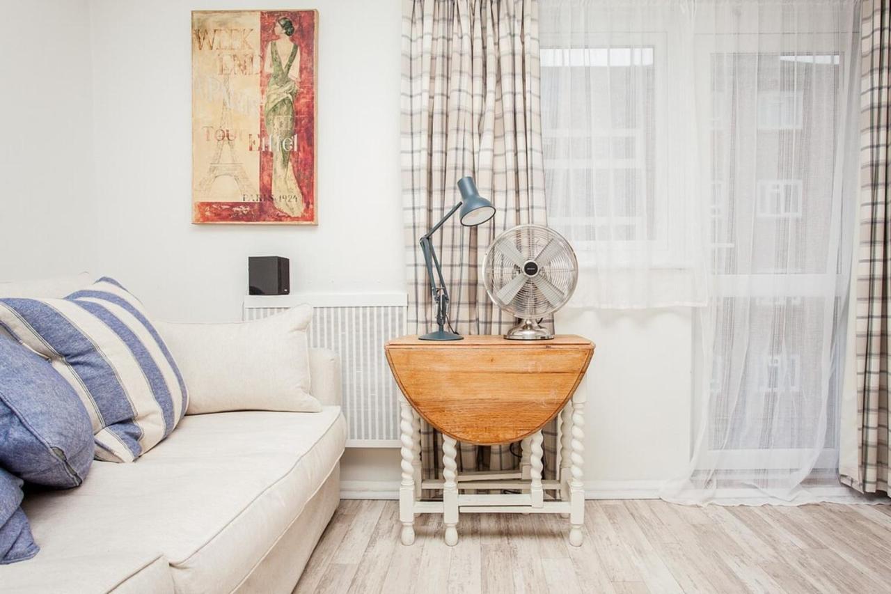 Apartamento Modern And Spacious 1 Bedroom With Balcony *