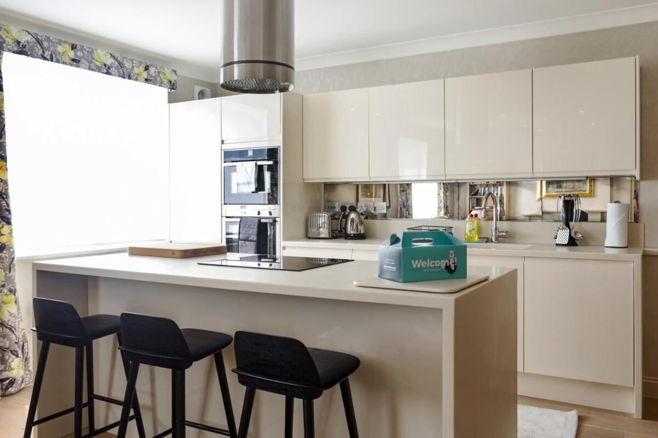 Beautiful 2 Bedroom 2 Bath Flat In South Kensington Londres