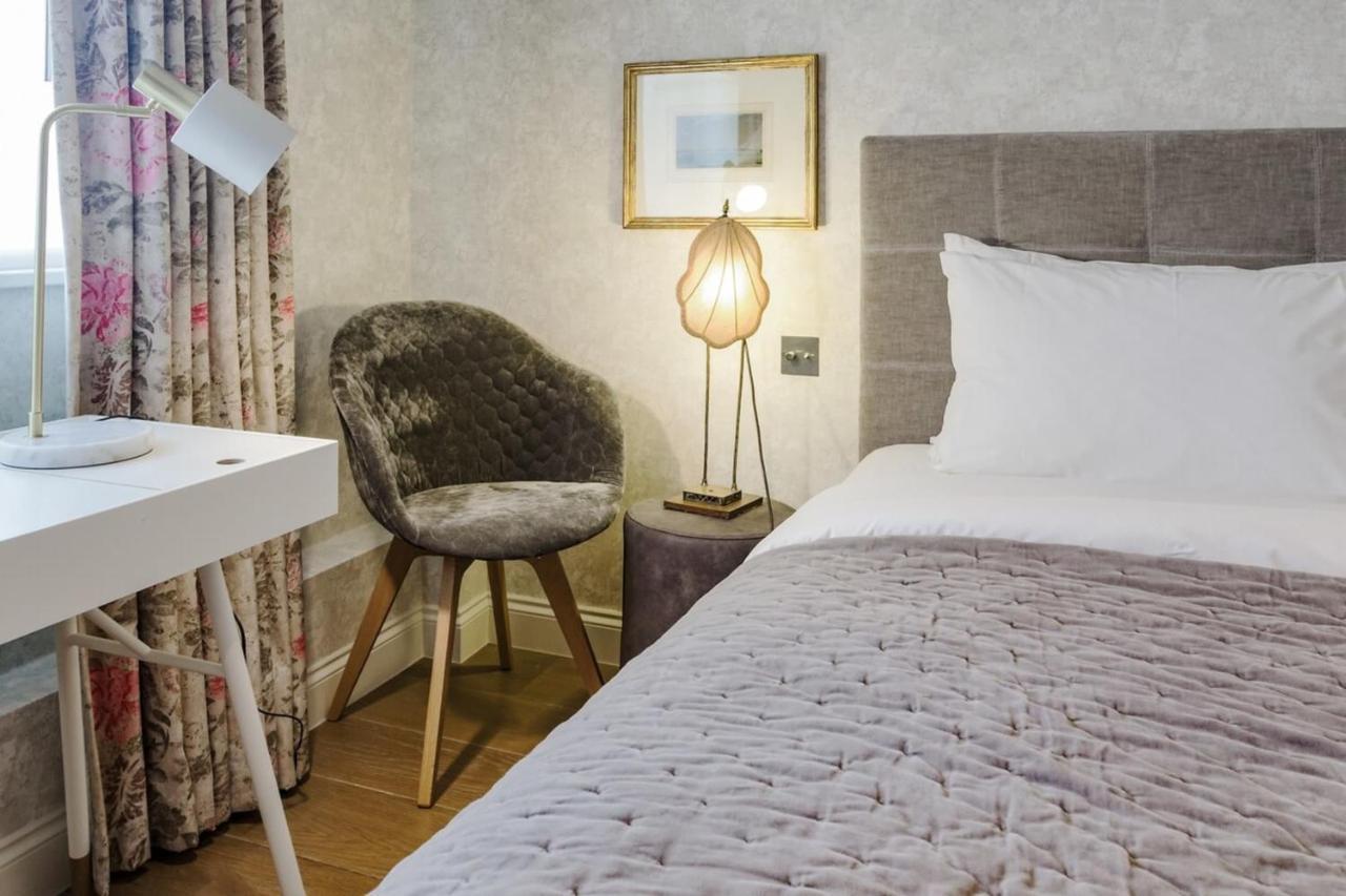 Beautiful 2 Bedroom 2 Bath Flat In South Kensington Londres
