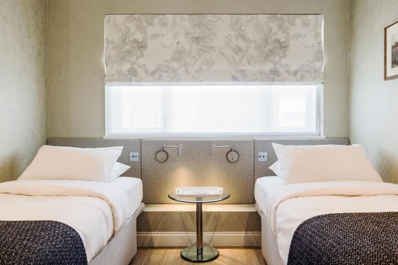 Beautiful 2 Bedroom 2 Bath Flat In South Kensington Appartement