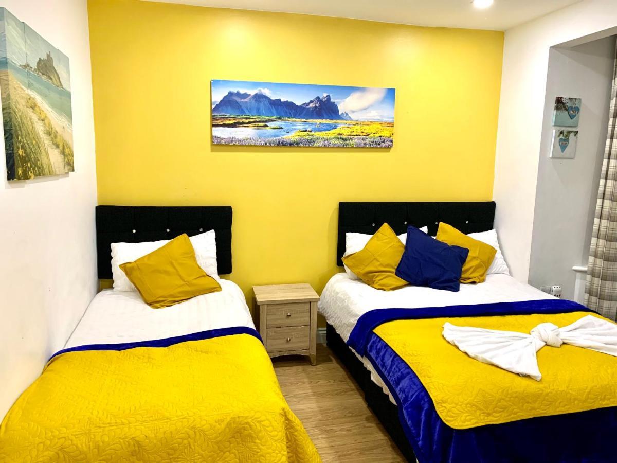 2 Bedroom Apartment, Kitchen, Reception And Private Garden Appartement Londres