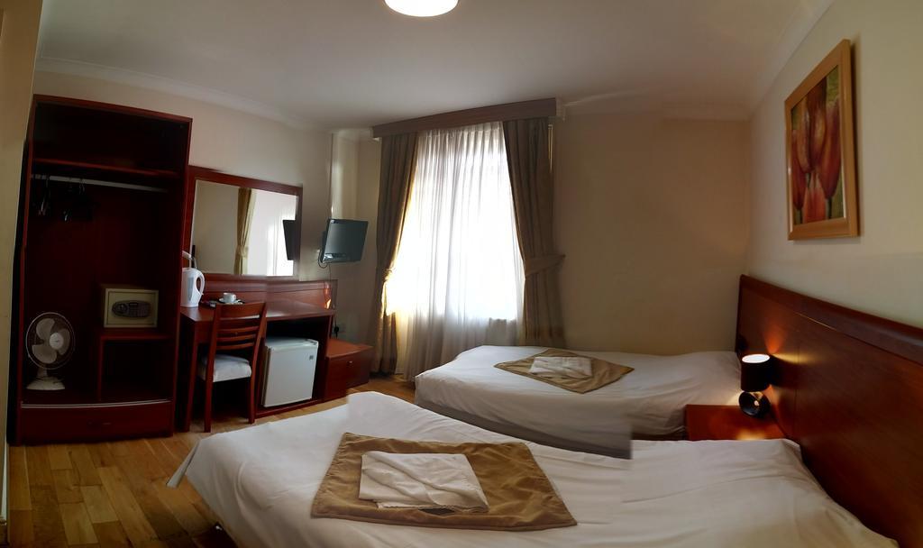 Corner House 3* Londres