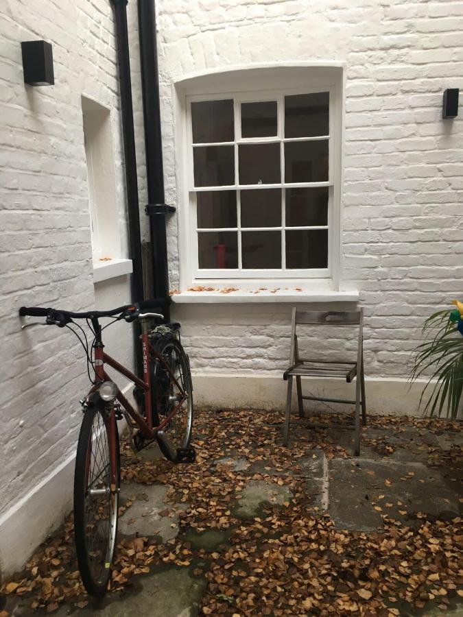 Stylish & Modern 1bd Kensington Flat Sleeps 2 Apartamento Londres