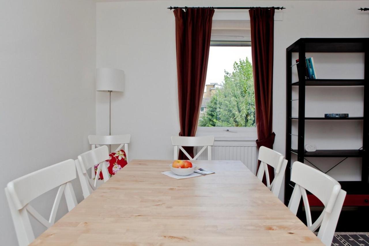 Warm East - Sleeps 4 *