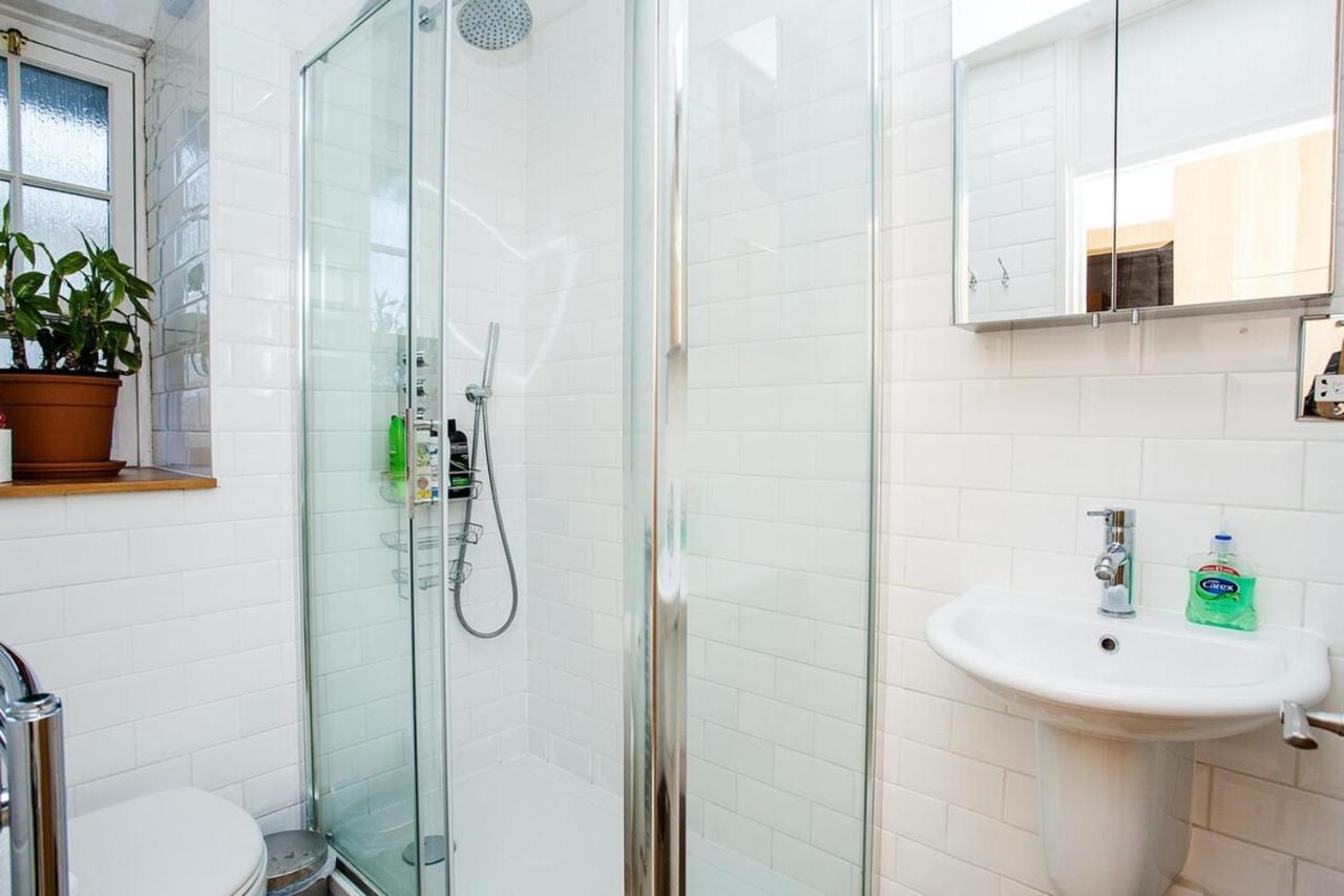 Stylish 1 Bedroom Flat In Vauxhall Londres