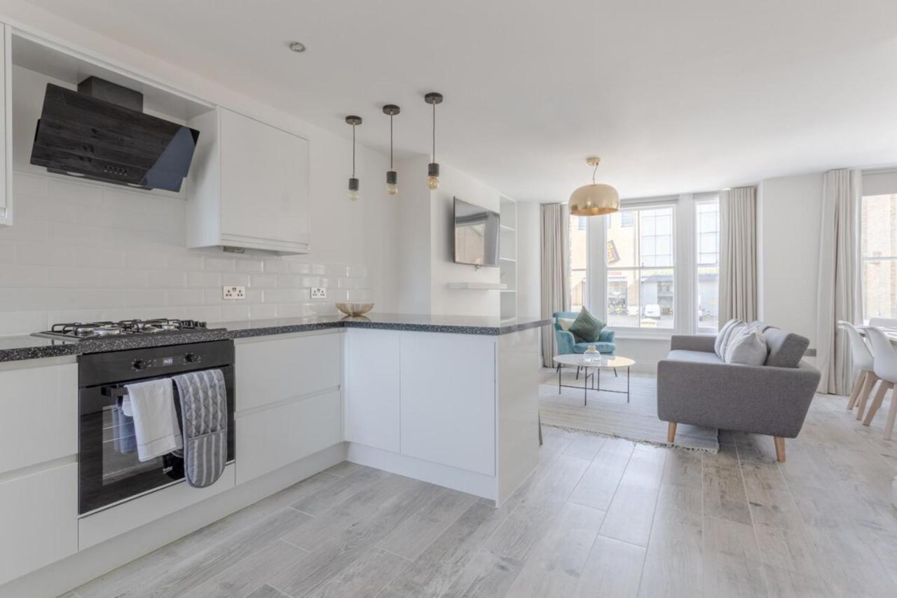 Appartement Stunning 3 Bedroom 2 Bath In Fantastic Location Londres