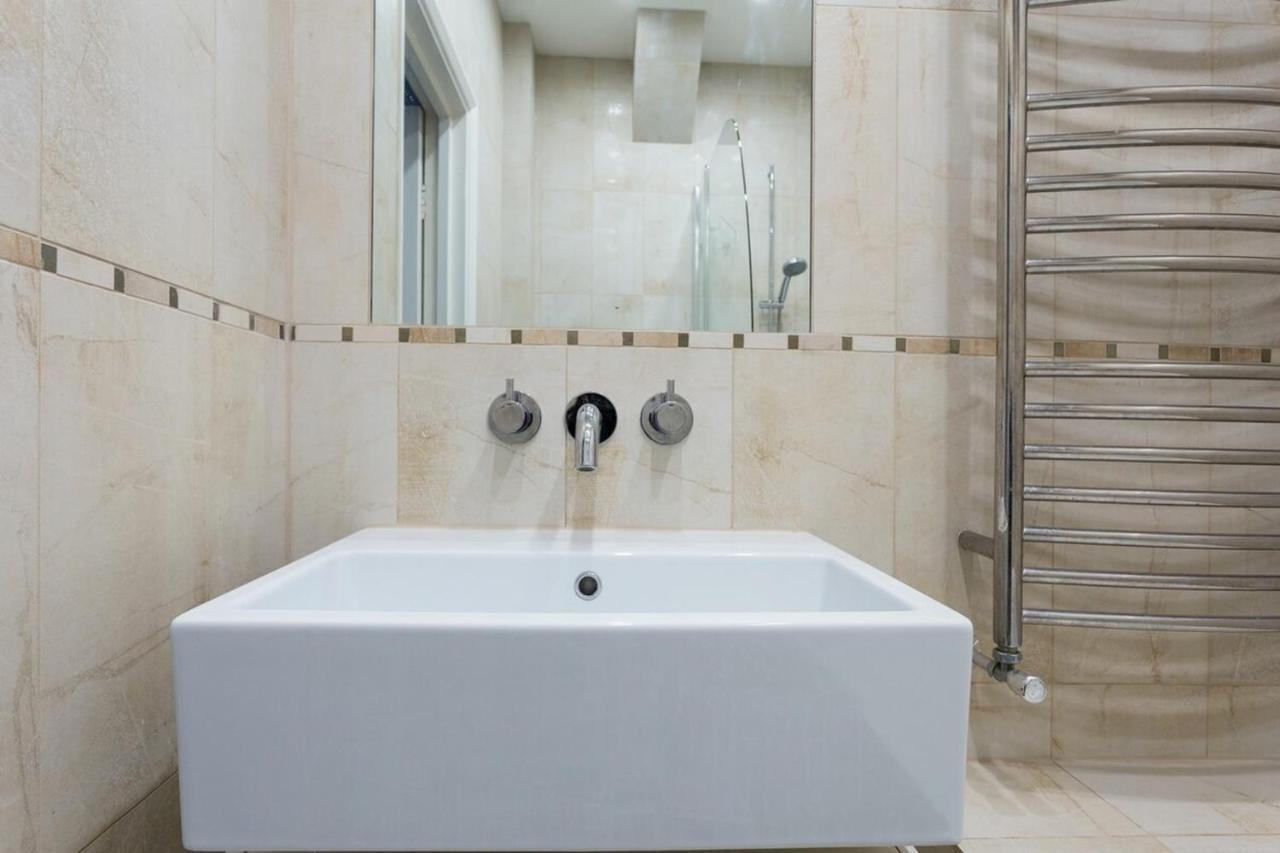 Apartamento Bright And Spacious 1 Bedroom In The Heart Of Kensington *