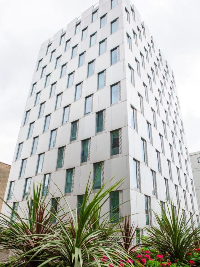 Appartement Chic And At Chapter South Bank In Londen