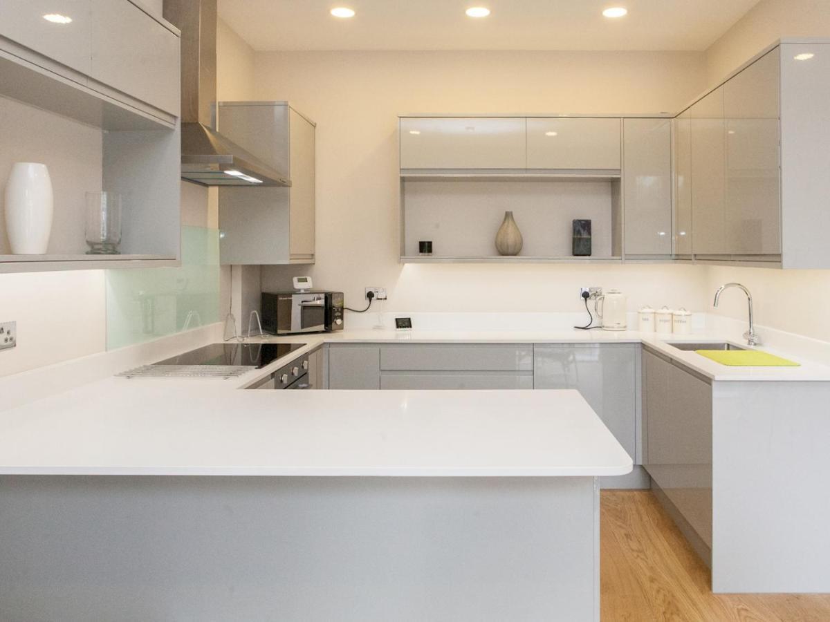 Pass The Keys - Spacious Flat With Private Sun Terrace In South East Apartamento Londres