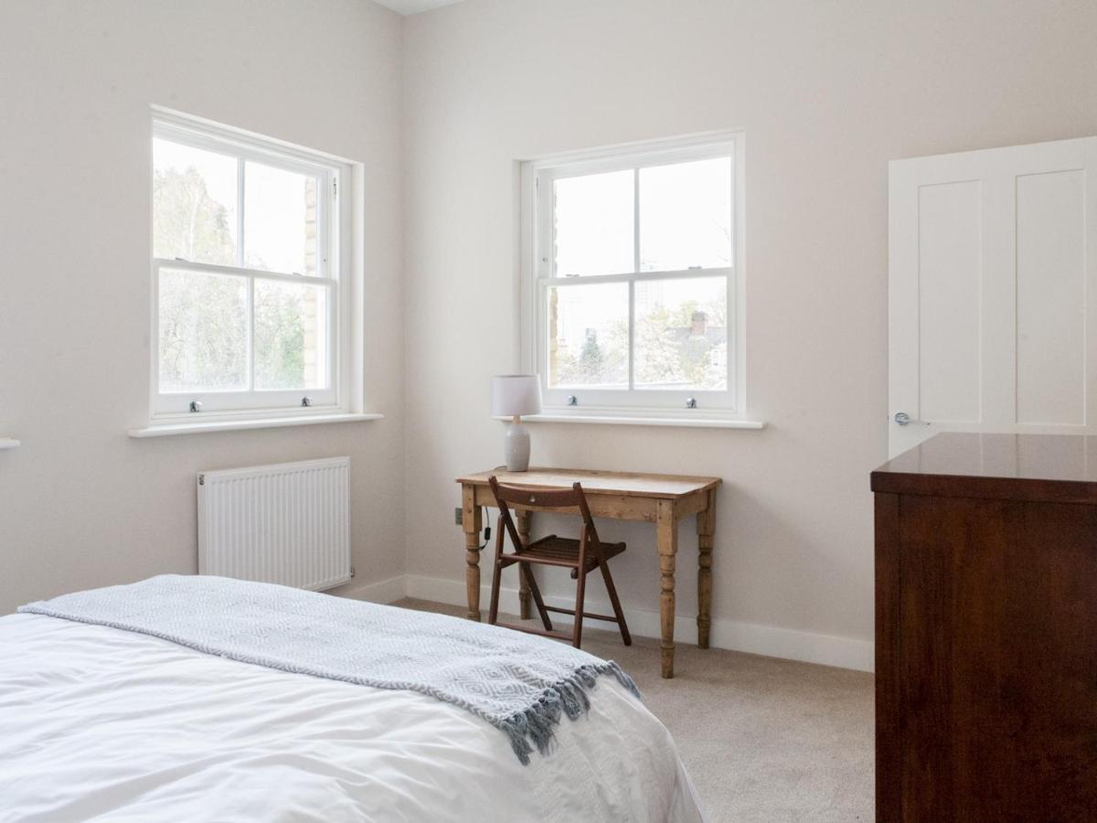 Pass The Keys - Spacious Flat With Private Sun Terrace In South East Apartamento Londres