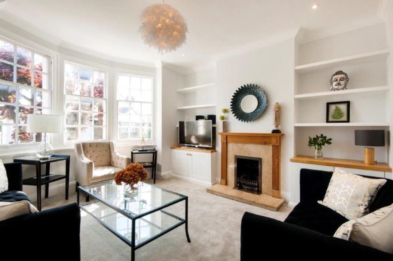 Modern Family In Close To Amenities And Train Hébergement de vacances Londres
