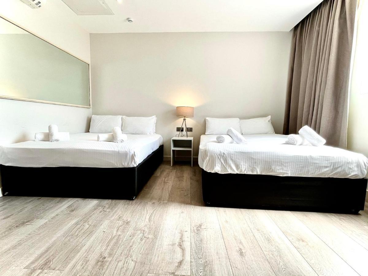 Aparthotel Axiom Park London