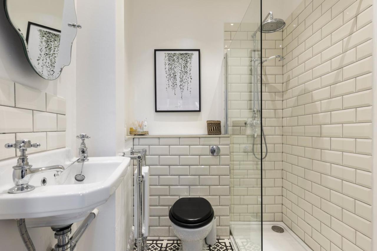 Chic Apt In Trendy Islington With Cafes, Restaurants & Angel Tube Station * Londres