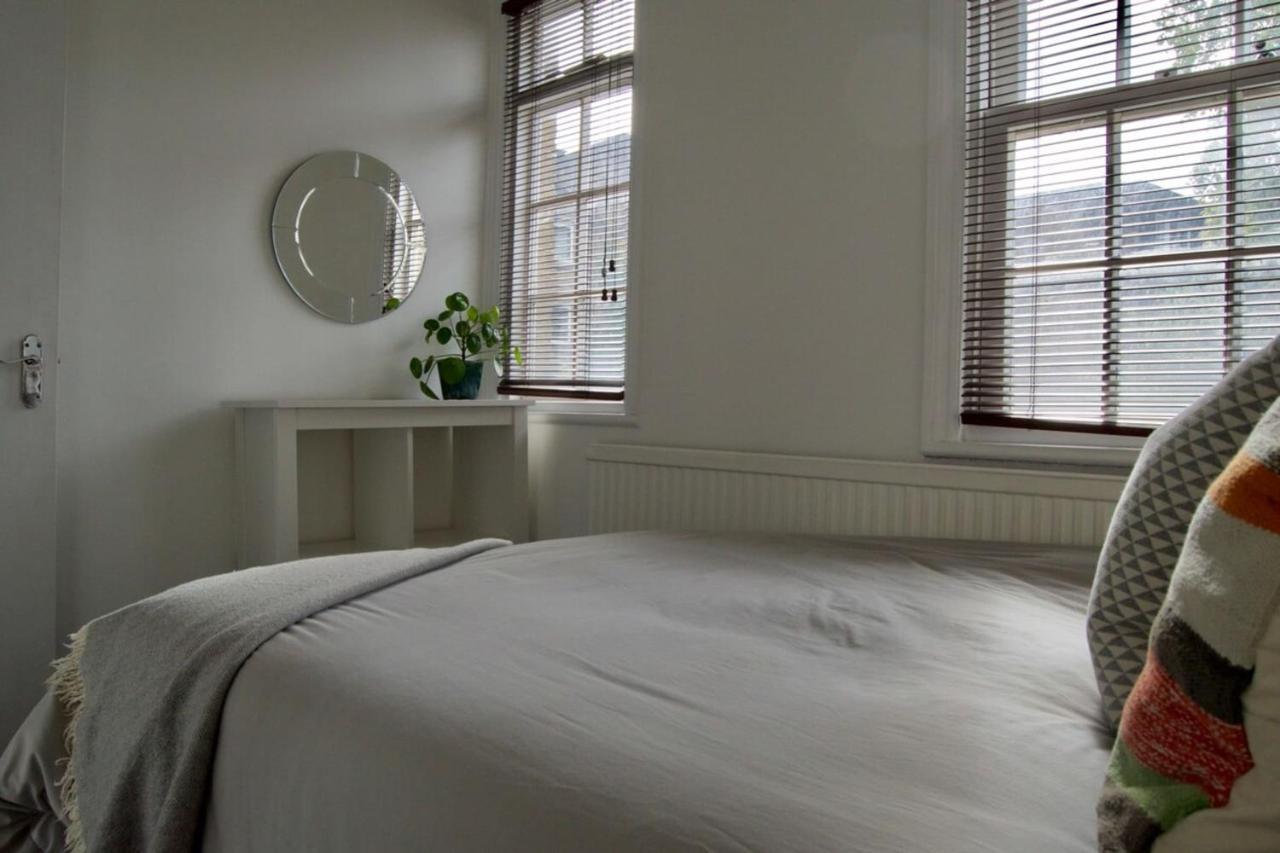 Bright And Spacious 1 Bedroom In Stylish Islington Apartment London