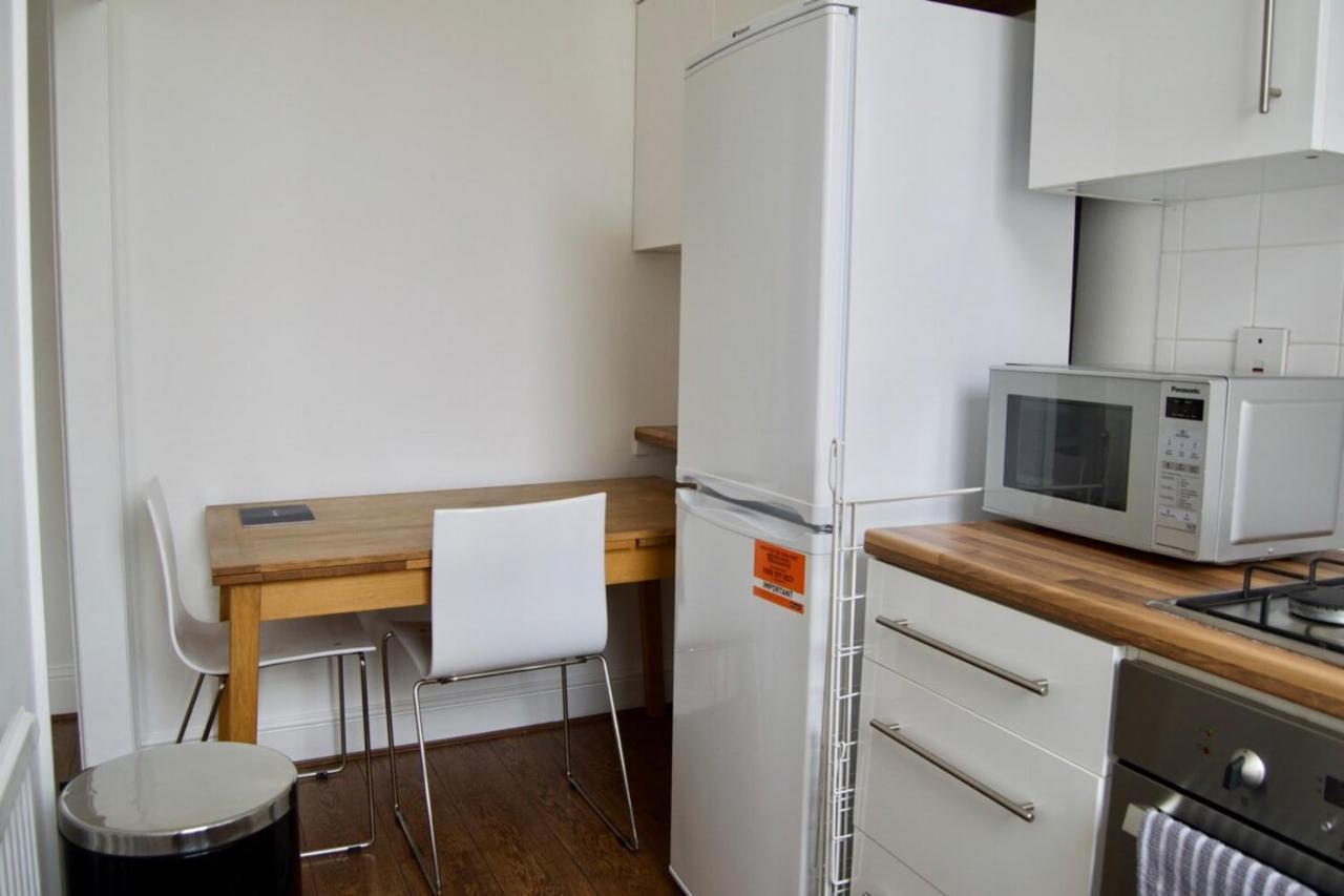 Bright And Spacious 1 Bedroom In Stylish Islington Apartment London