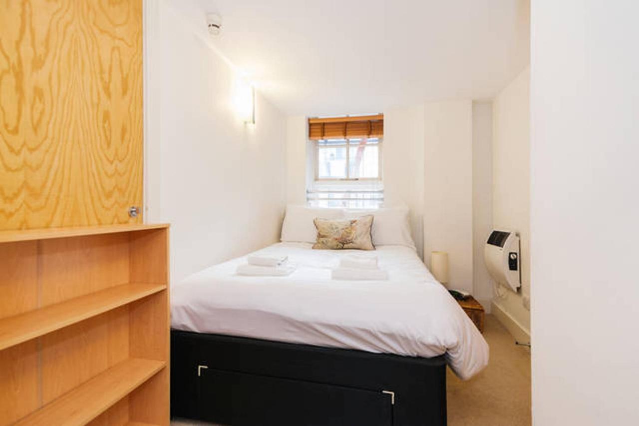 2-bed, 2-bath Sanctuary Near Holborn Station, Covent Garden & West End Londres