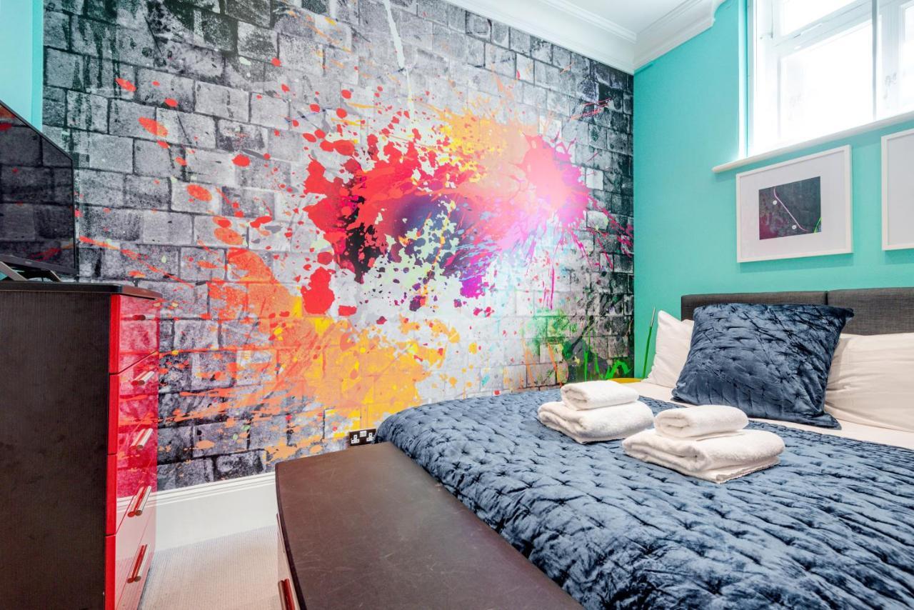 Stunning Near Earl's Court By Underthedoormat Appartement Londres