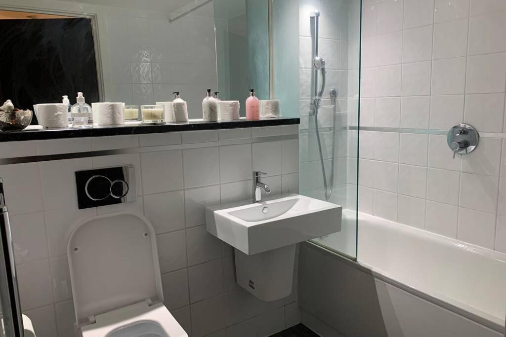 Apartamento 1988 Homes - Milend Londres