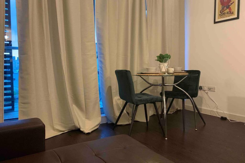 1988 Homes - Milend Apartamento Londres