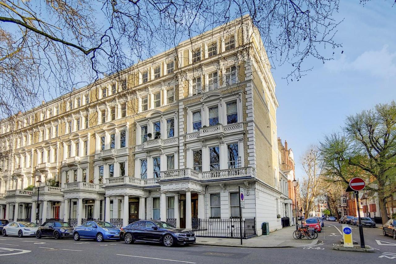 Cg1 - 2 Bedroom Apt, Kensington Garden Square View Londen