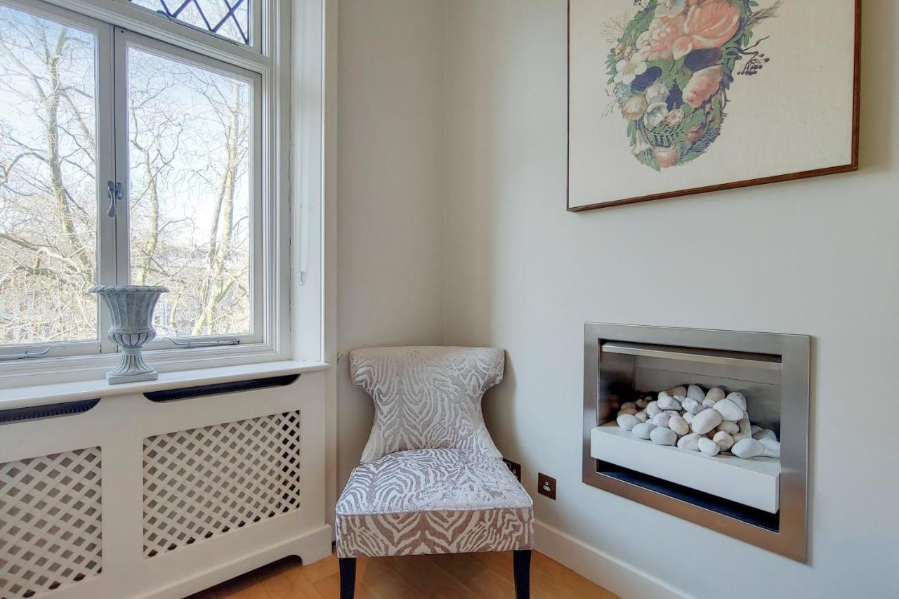 Appartement Cg1 - 2 Bedroom Apt, Kensington Garden Square View